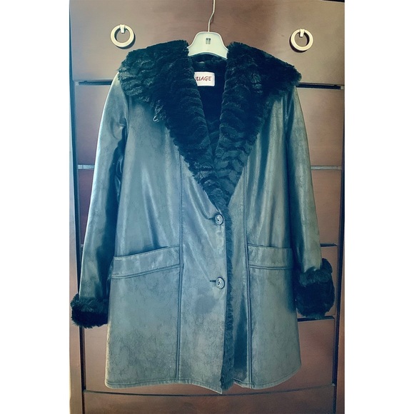 Nuage leather winter coat with fur inside - Picture 2 of 14